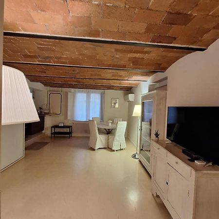 Cozy & Charming Florentine Hideaway By Oteego Флоренция Екстериор снимка
